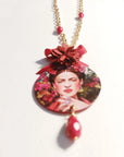 Collana Frida Kahlo appoggiata
