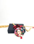 Collana Frida Kahlo su packaging