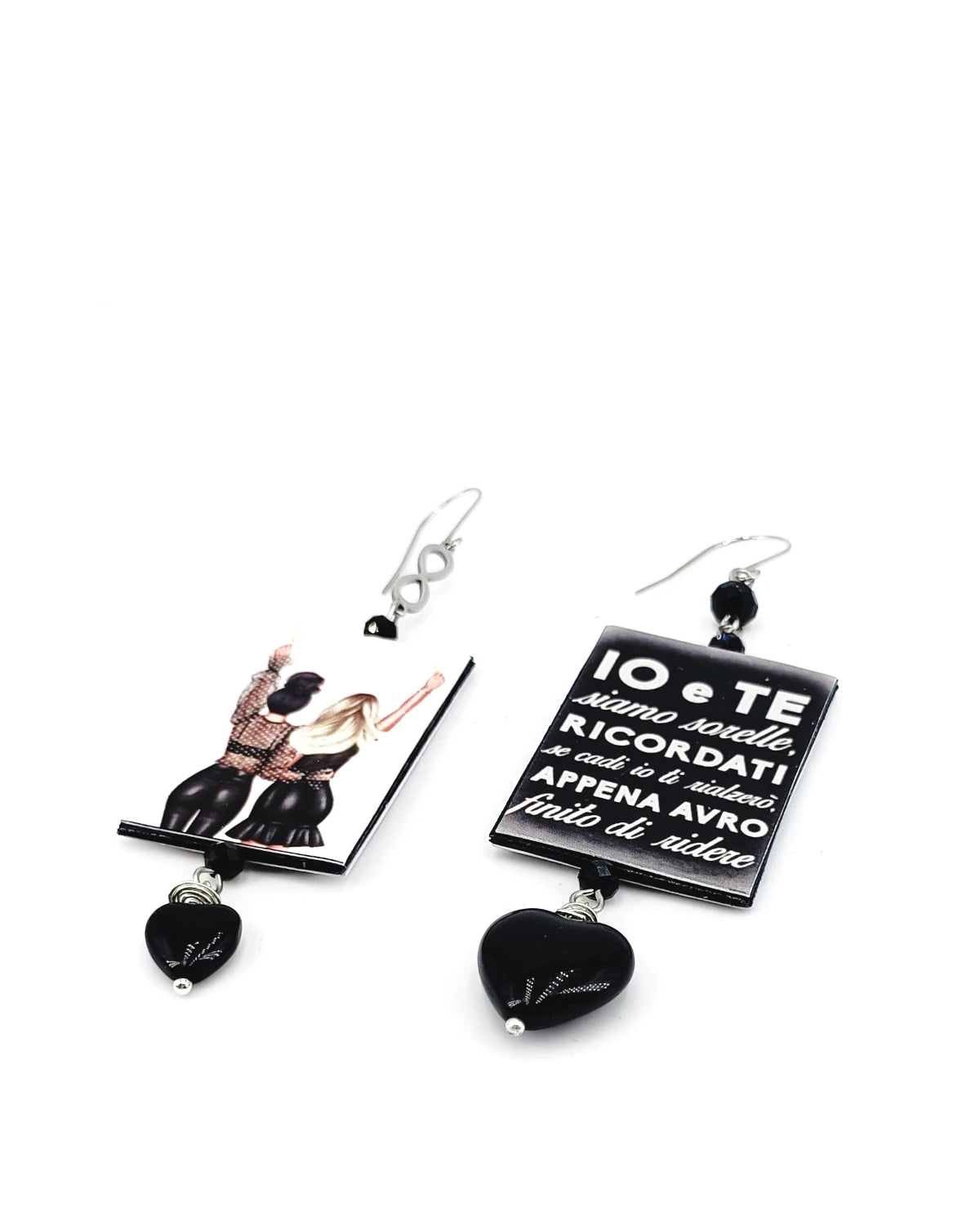 Io e te siamo sorelle. Ricordati che se cadi io ti rialzerò, appena avrò finito di ridere