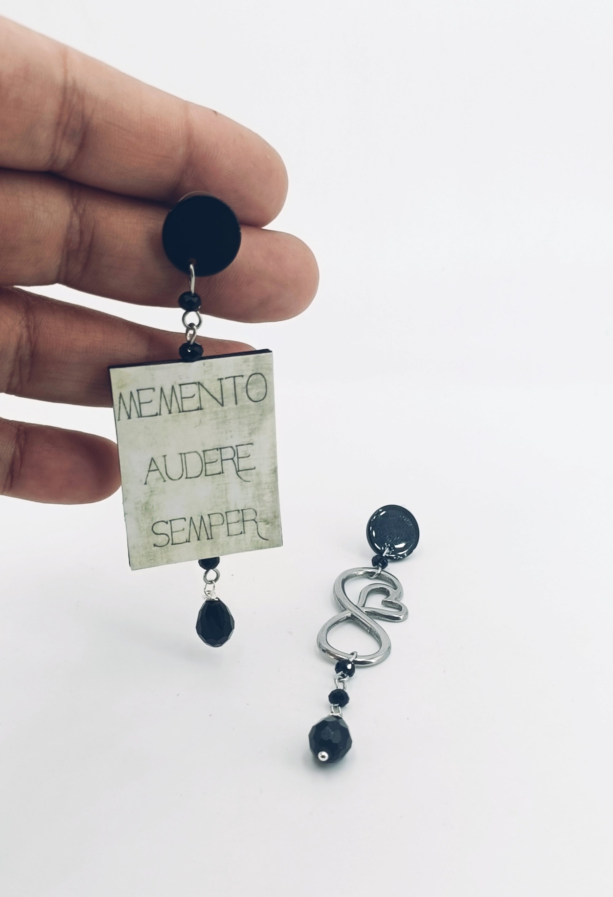 Memento audere semper