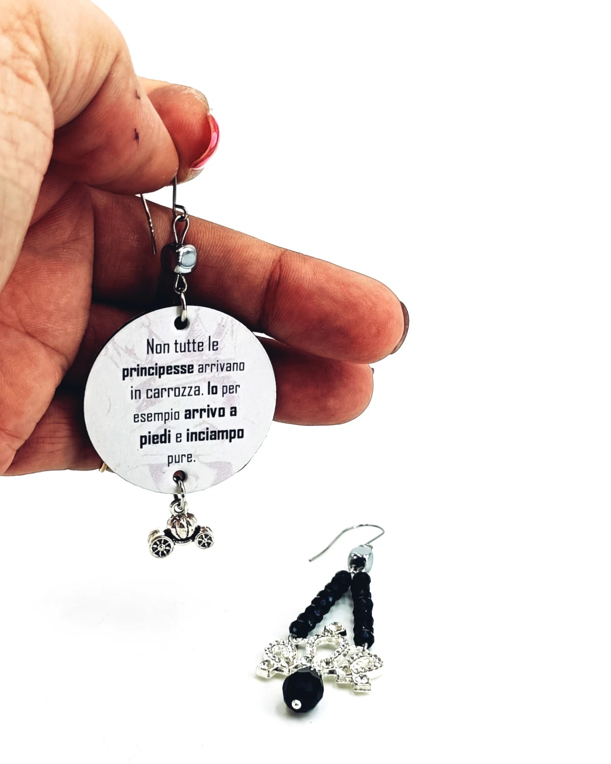 Non tutte le principesse arrivano in carrozza. Io per esempio arrivo a piedi e inciampo pure