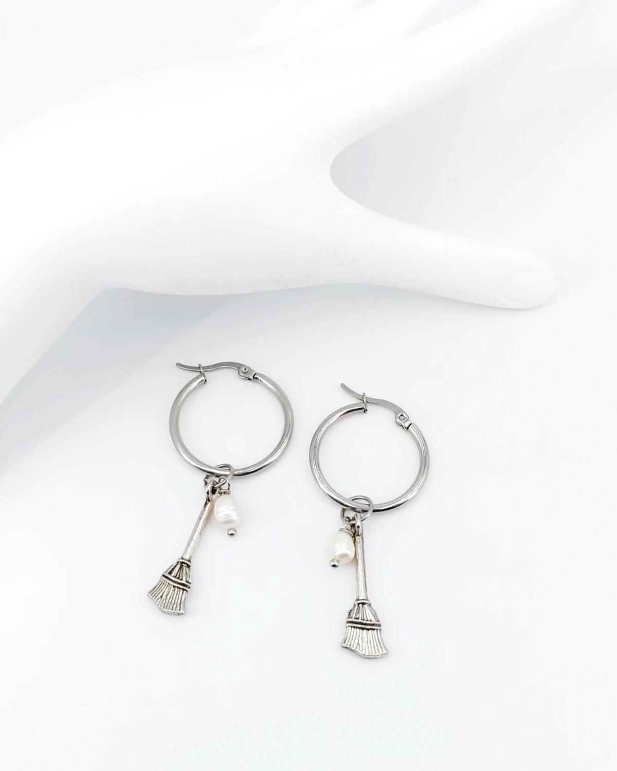 Orecchini La scopetta scacciapensieri