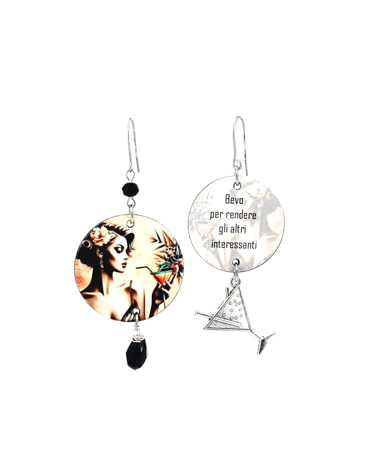 Orecchini bevo per rendere gli altri interessanti