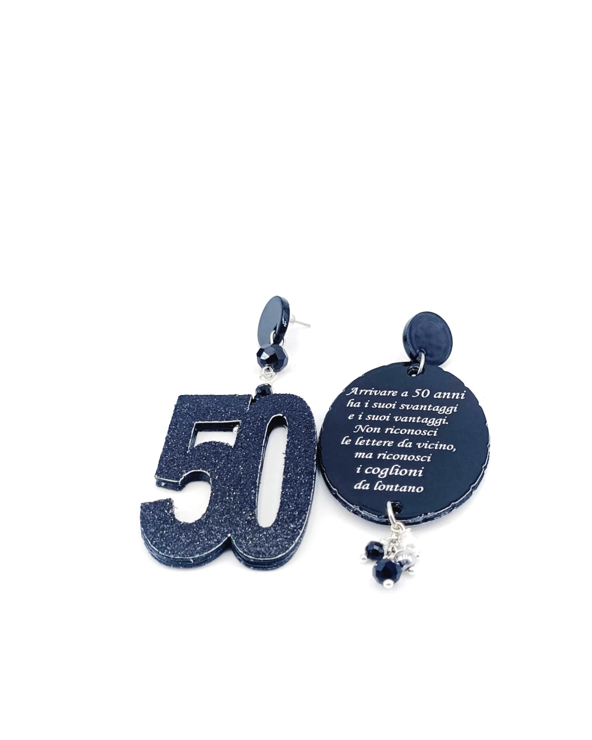 Orecchini di carta A 50 anni