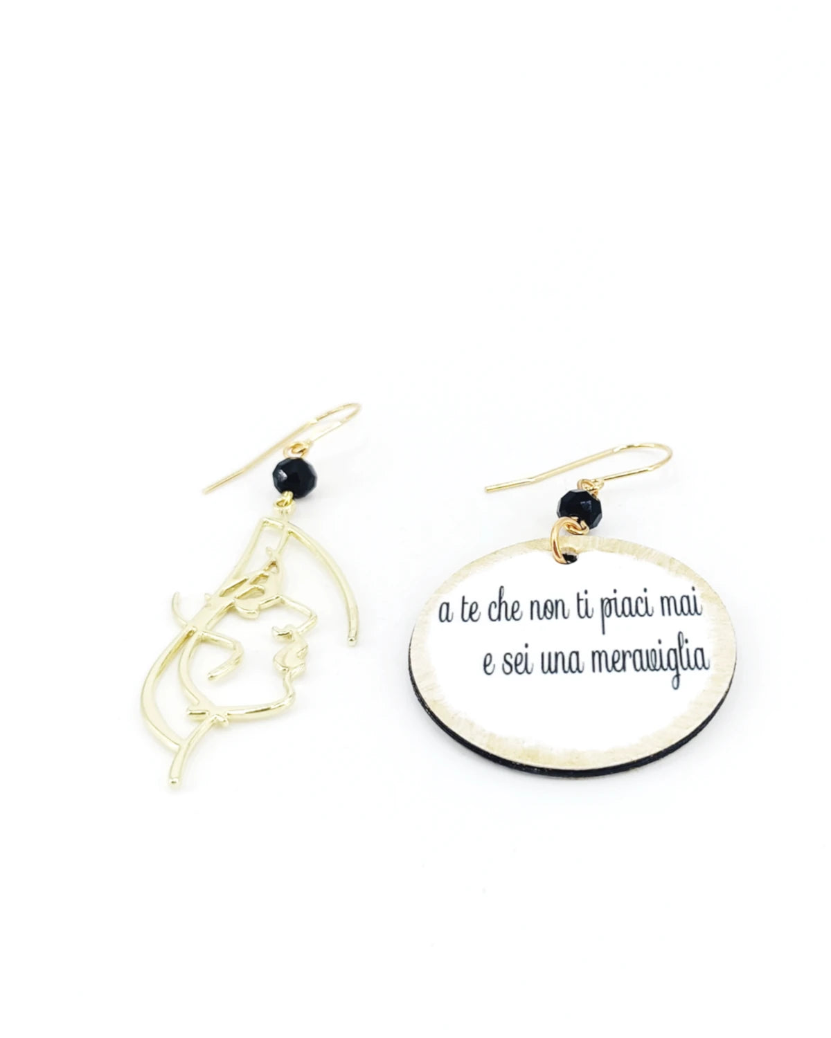 Orecchini di carta A te che non ti piaci