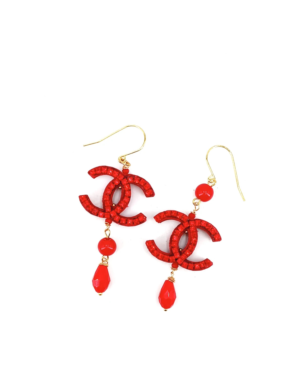 Orecchini di carta Chanel rossi monachelle