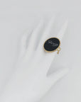 anello sticazzi su mano