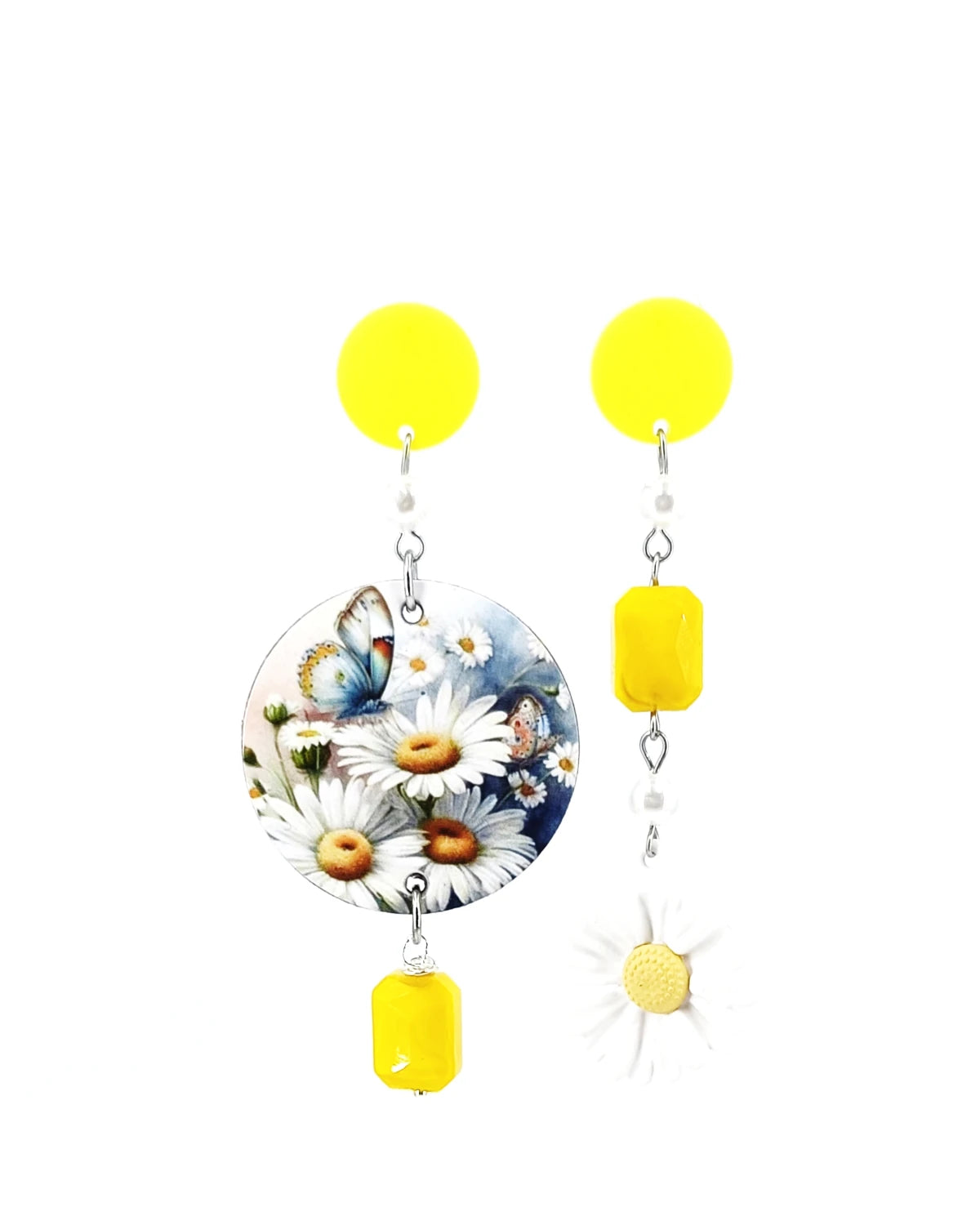 orecchini margherita di carta frontali