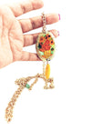 Collana I girasoli di Van Gogh su mano