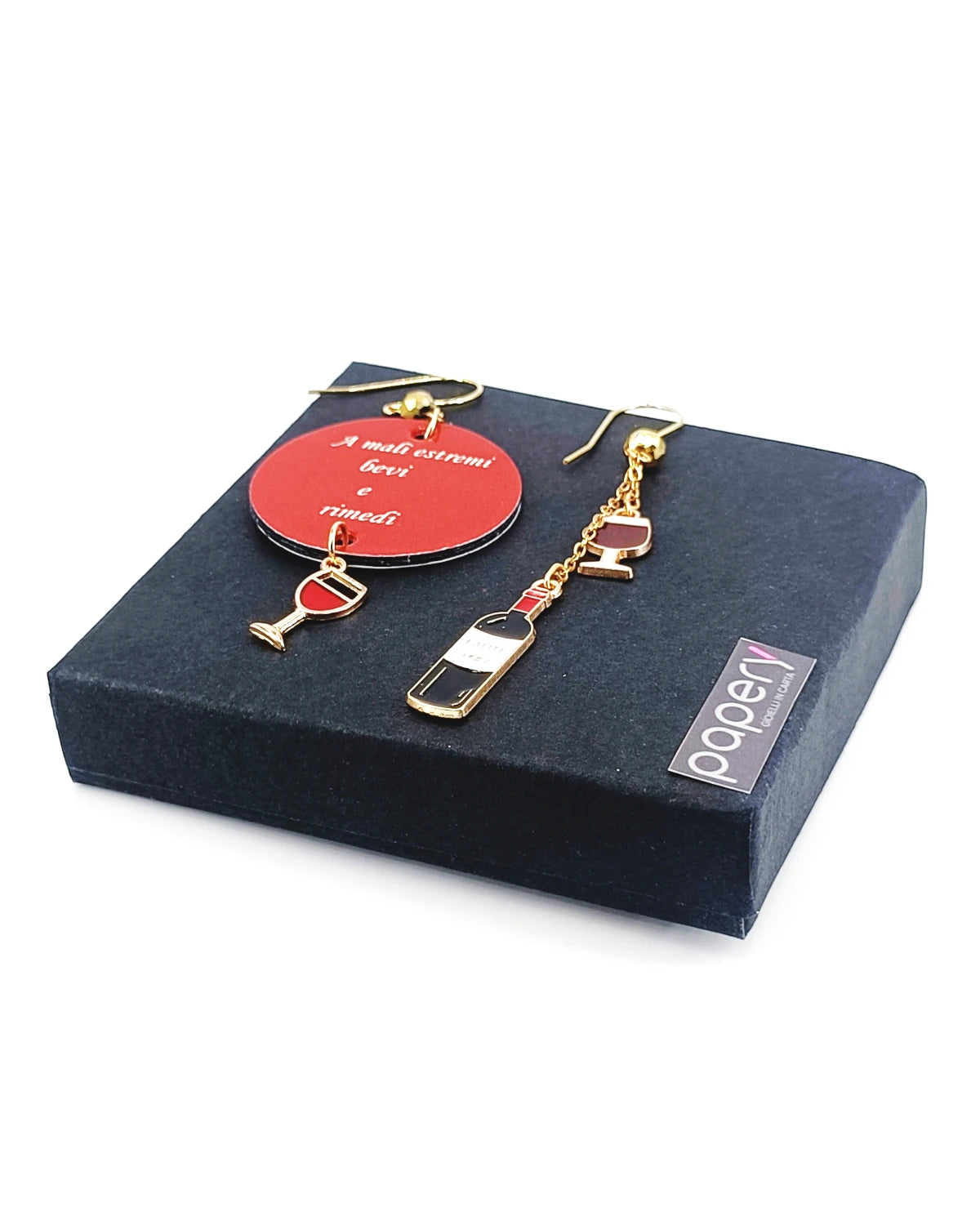 Orecchini A mali estremi bevi e rimedi