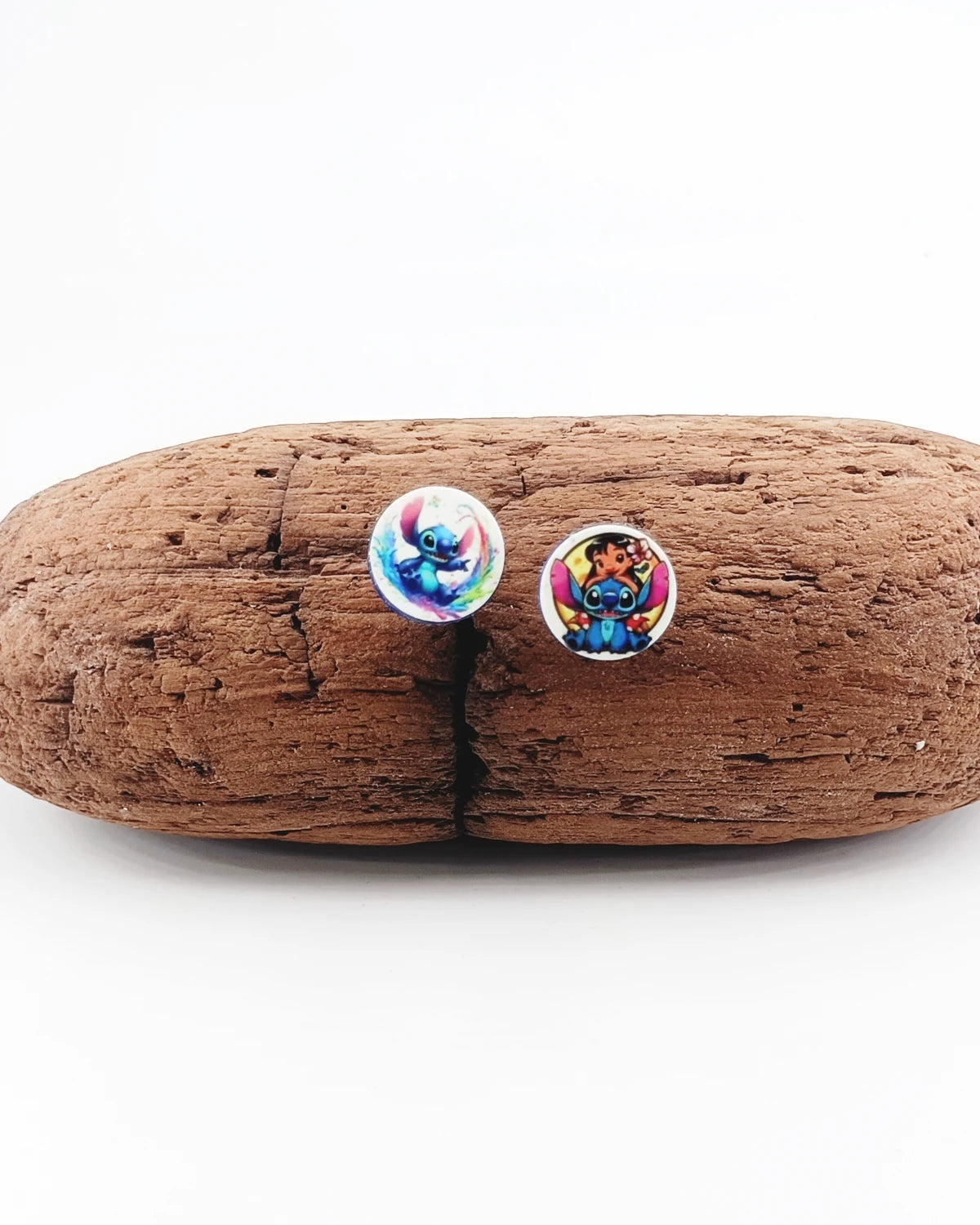 Orecchini a lobo Lilo e Stitch su legno