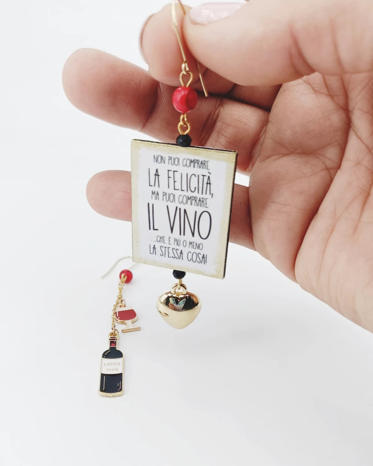 Orecchini di carta Felicità in bottiglia compra il vino