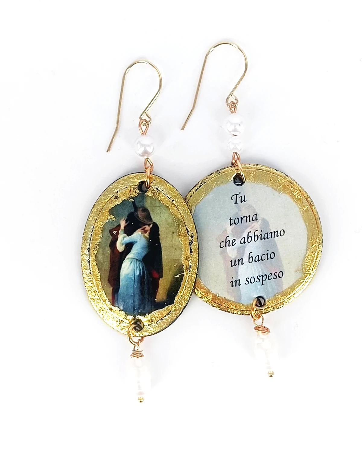 Orecchini di carta Hayez un bacio sospeso