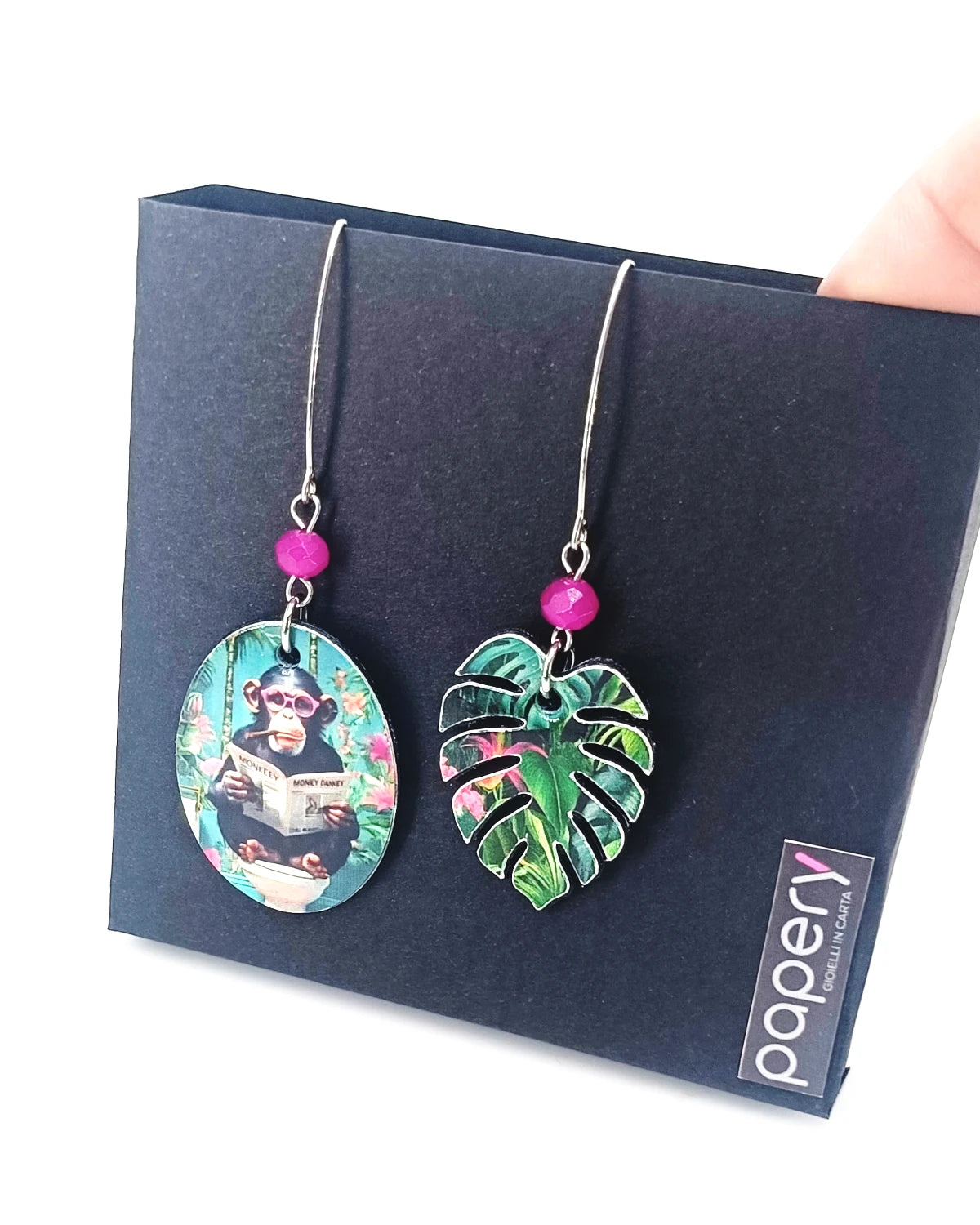 Orecchini di carta Lo scimpanzè